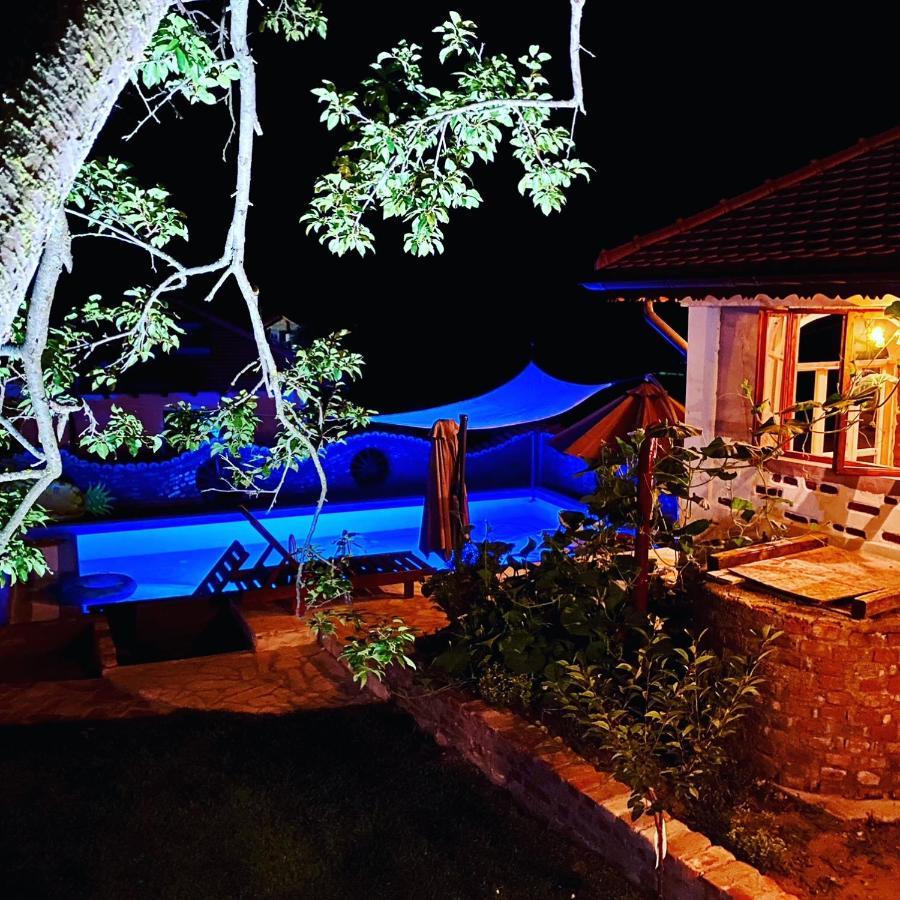 Conacul Grigorescu Ratesti Exterior foto
