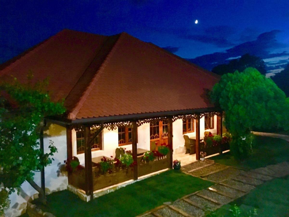 Conacul Grigorescu Ratesti Exterior foto